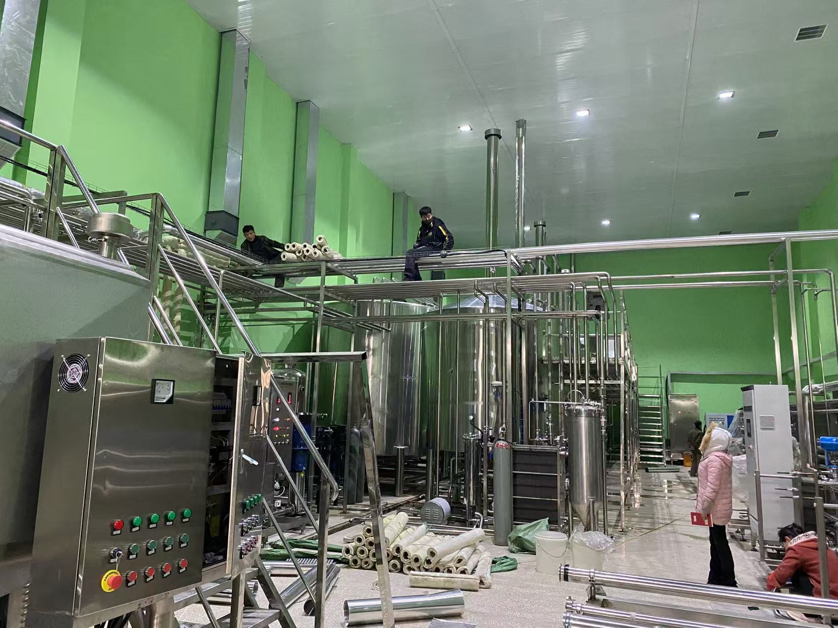 阜平精酿啤酒设备厂—精酿啤酒设备制造：传承工艺与创新科技的交融